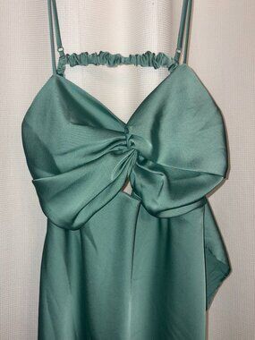 Seni & Cade Maxi Satin Gown - Mint Green